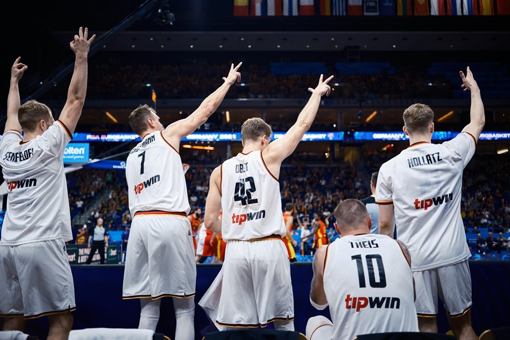 Novi košarkaš Zvezde sa svojim Pancerima srušio Hrvate, ne pomažu ni Hezonja i Zubac