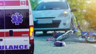 Dečak (3) vozio bicikl sa roditeljima kada ga je na pešačkom udario vozač "volvoa": Jezivi detalji nesreće