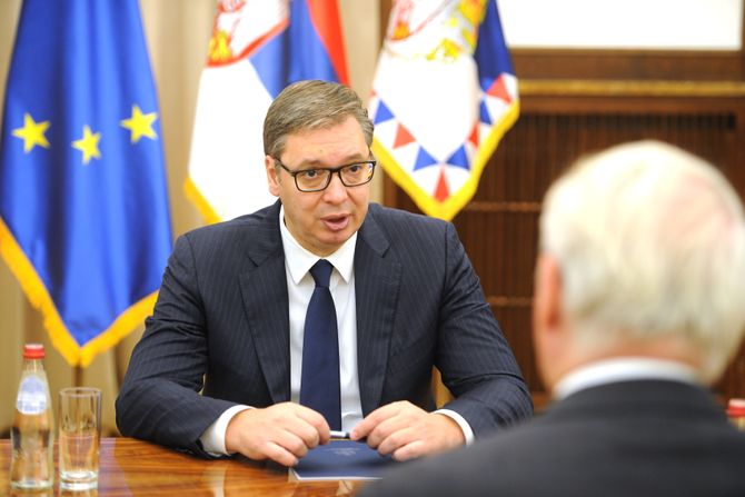 Aleksandar Vucic i Kristofer Hil