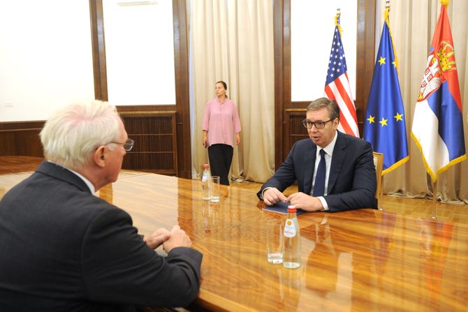 Aleksandar Vucic i Kristofer Hil