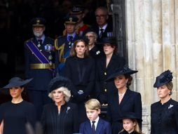 Sahrana kraljice Elizabete, Megan Markl