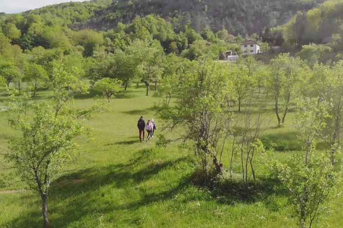 Nova Varoš, Zlatar,deca nemaju prevoz do škole