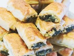 Burek sa spanaćem pita