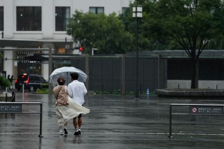 Japan kisa oluja nevreme