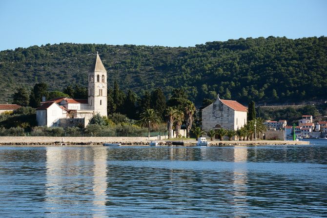 ostrvo vis, hrvatska