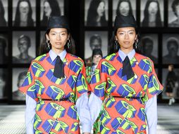 Milan nedelja mode Guči blizanci