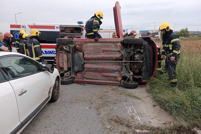 Saobraćajna nesreća Obrenovački put