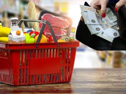 Supermarket, prodavnica, hrana, potrošačka korpa kupovina dinari pare novac