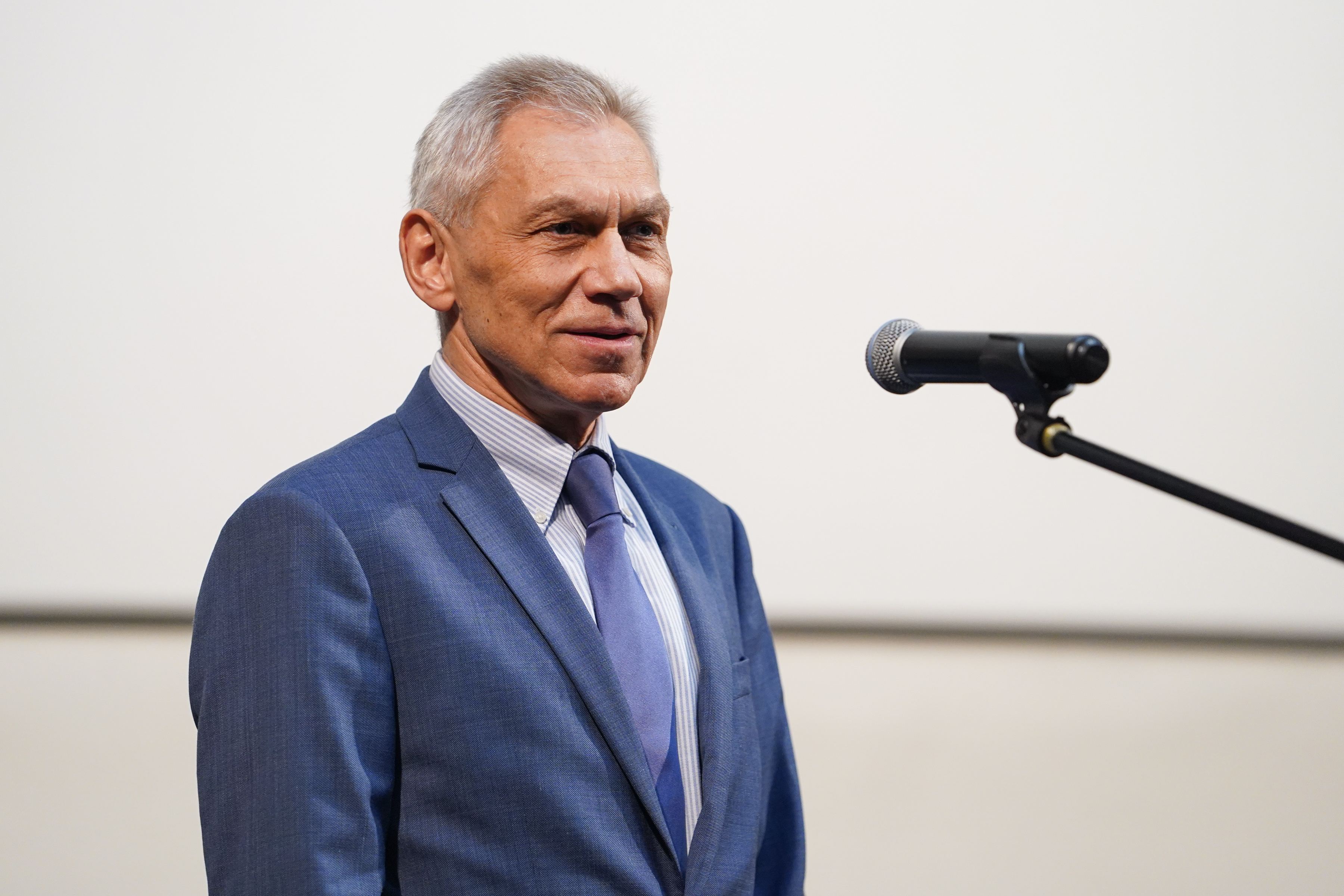 Botsan Kharchenko: MOL and Gazprom Neft talks about NIS are ongoing, negotiations of this kind are difficult