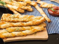 Lisnati štapići sa sirom