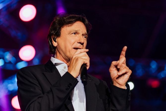 Zdravko Čolić Zdravko Čolić