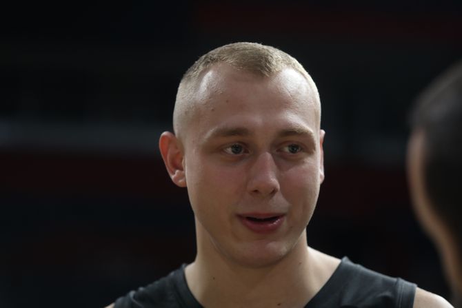 KK Partizan, Media Day, Alen Smailagić