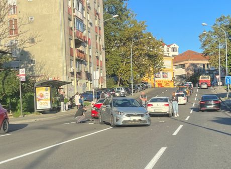 Saobraćajna nesreća, Darvinova, Beograd