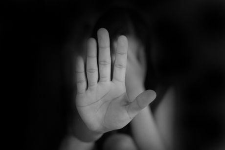 Nasilje nad decom tuca silovanje porodično nasilje