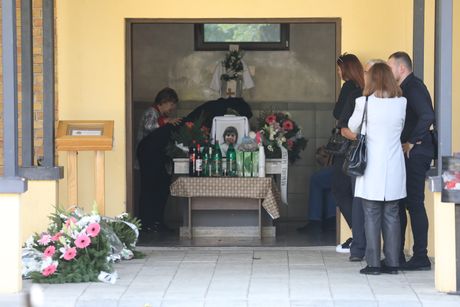 Vršac, ubistvo i samoubistvo, Petra Budimirović sahrana