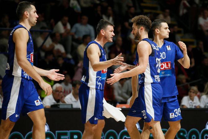 KK Crvena zvezda - KK Budućnost KK Crvena zvezda - KK Budućnost