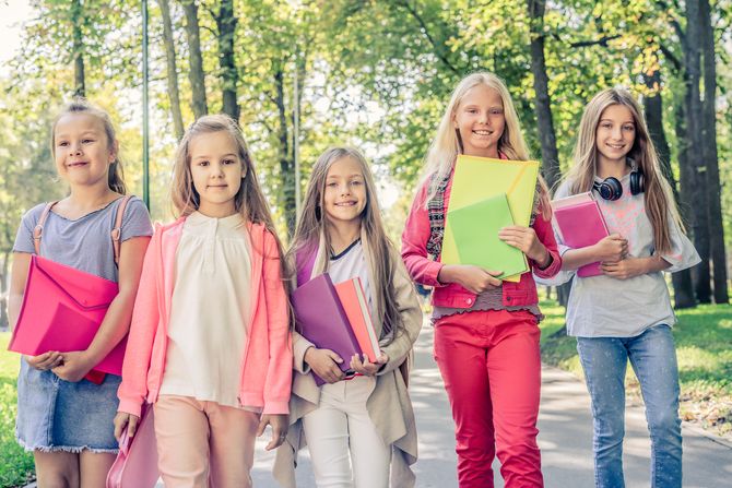 devojcice medjunarodni dan devojcica devojcice medjunarodni dan devojcica