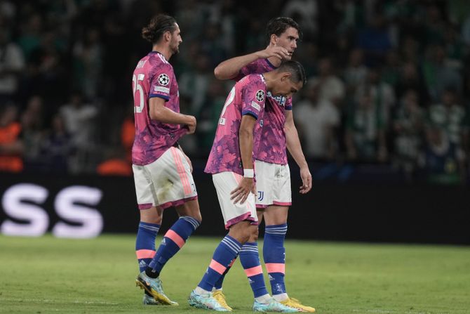 Dušan Vlahović i Anhel Di Maria Dušan Vlahović i Anhel Di Maria