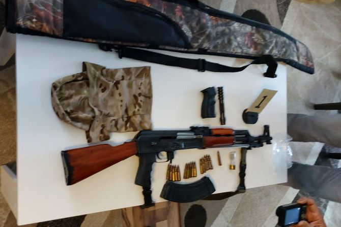 Hapšenje Podujevo trgovina oružjem Hapšenje Podujevo trgovina oružjem