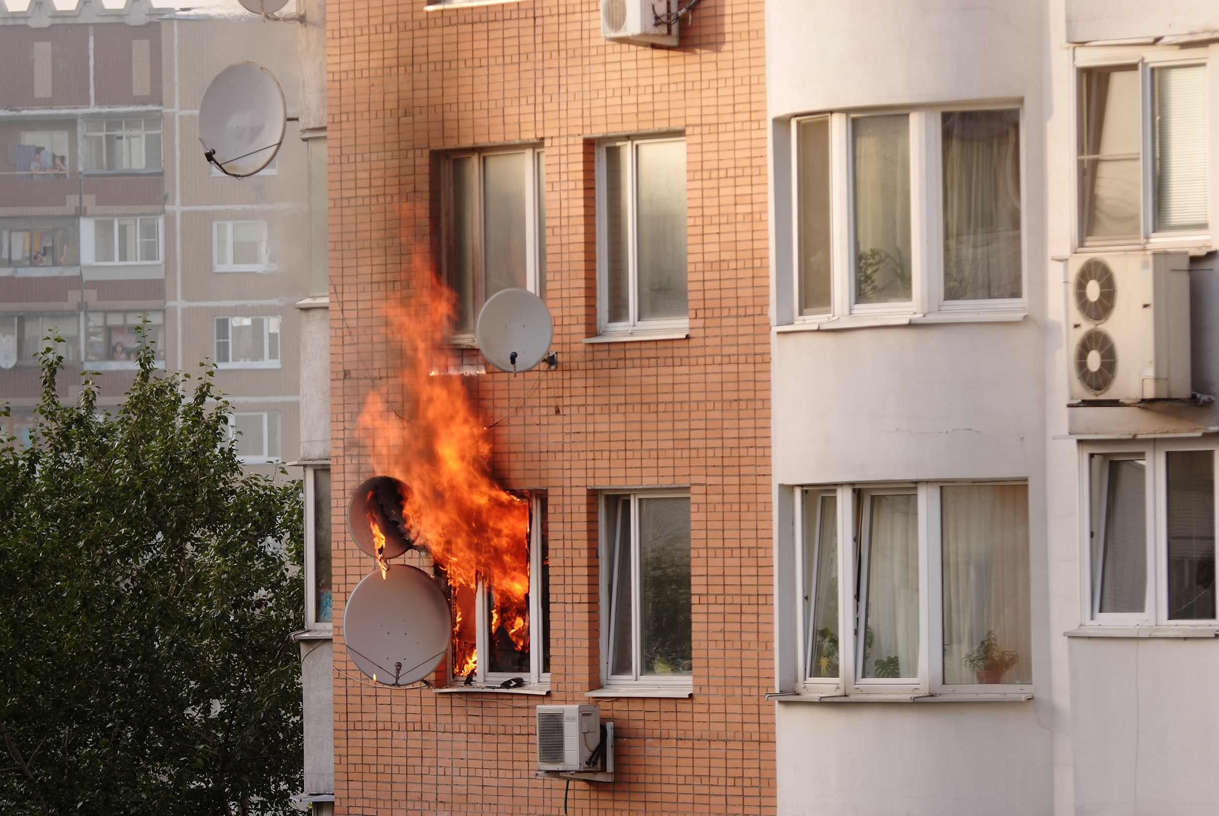 Šta biste spasli iz kuće za 60 sekundi? Psiholozi kažu da odgovor otkriva više nego što mislite!