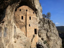 Manastir Blagoveštenje, Gornjačka klisura