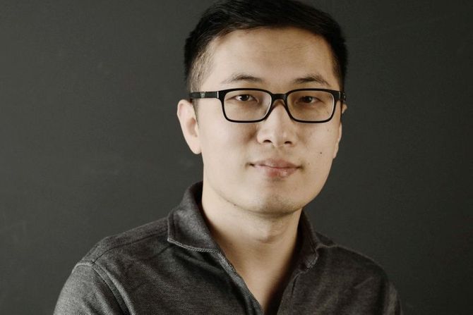 Direktor industrijskog dizajna HONOR-a Yuan Ze Direktor industrijskog dizajna HONOR-a Yuan Ze