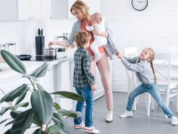 Roditeljstvo, umor, majka