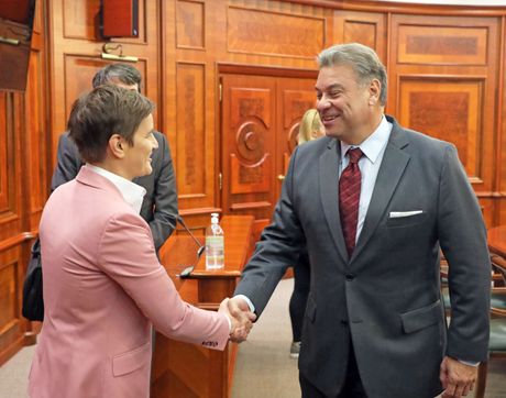 Ana Brnabić, Eskobar Ana Brnabić, Eskobar
