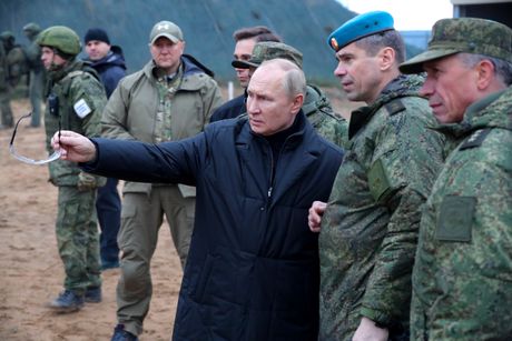 Vladimir Putin vojnici vojska