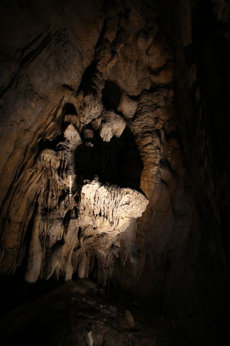 Hadži-Prodanova pećina