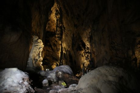 Hadži-Prodanova pećina