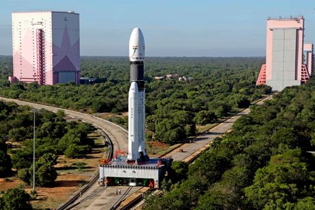 Indija, lansiranje rakete sa satelitima