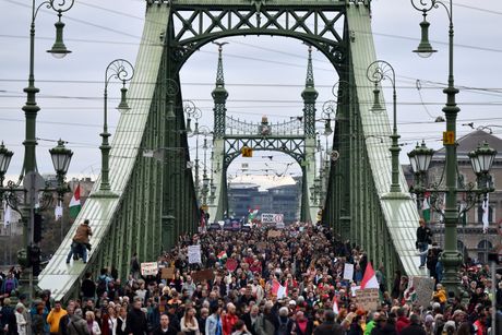 Mađarska, Budimpešta, protesti
