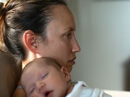 beba, majka, tuga, depresija