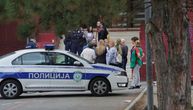 Devojčica (14) preminula ispred osnovne škole u Beogradu