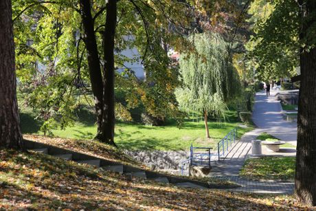 Ivanjica, centar panorama grada, park
