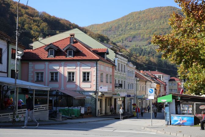 Ivanjica, centar panorama grada