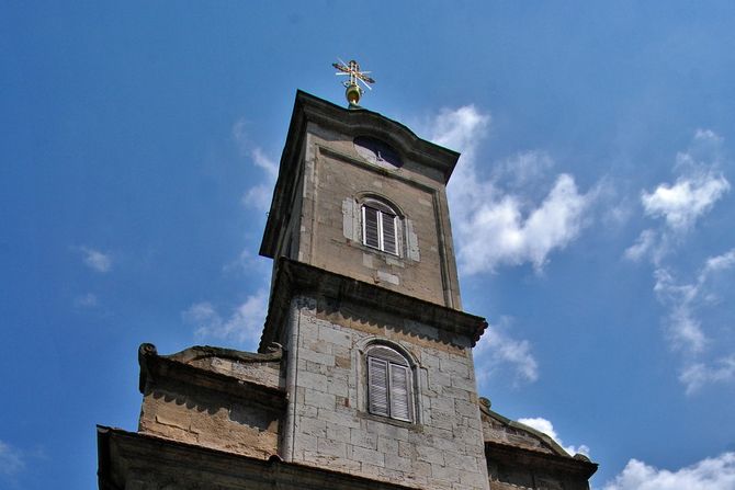 Crkva Svetih apostola Petra i Pavla Topčider, Beograd