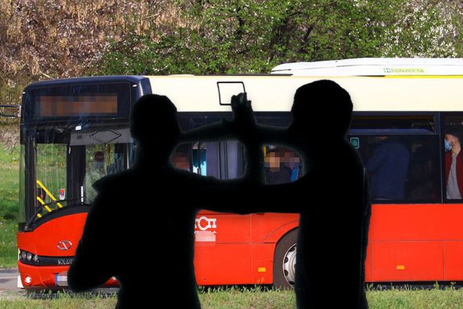 Tuča u autobusu