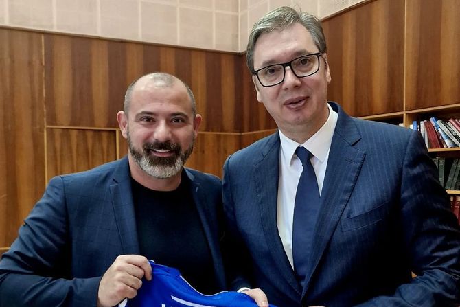 Dejan Stanković, Aleksandar Vučić