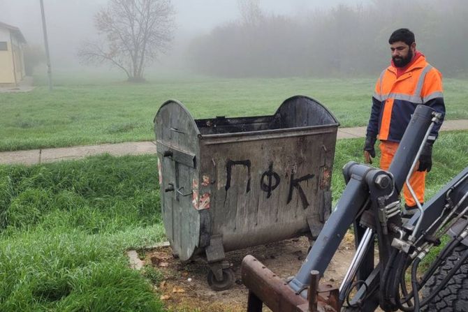 Zamena kontejnera na Paliluli