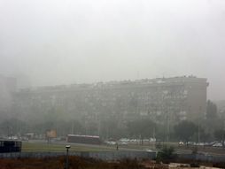 Maglovito jutro, magla, smog, zagađenje vazduha, vremenska prognoza, jesenji dan, Novi Beograd