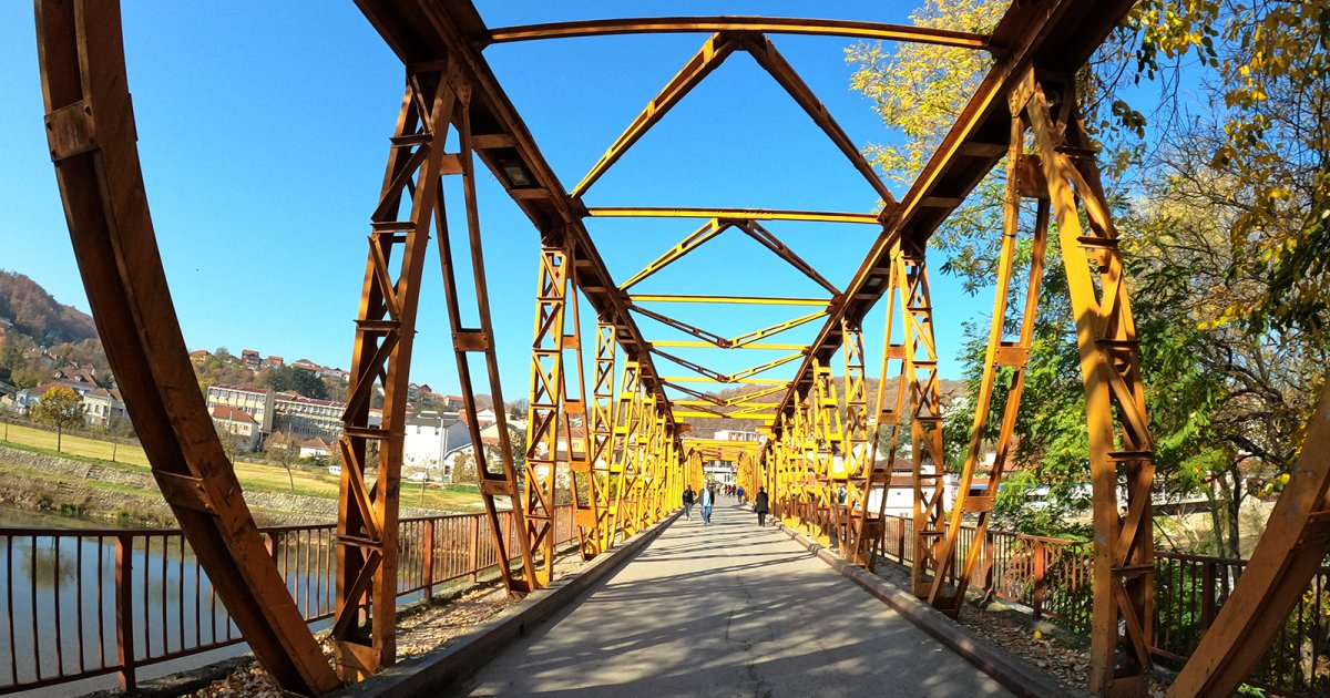 Danas sunčano i toplo, na istoku sa vetrom: Najviša dnevna do 22 °C