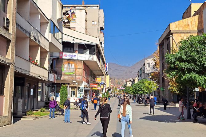 vranje grad vranje neutralna jesen lepo vreme suncano vreme