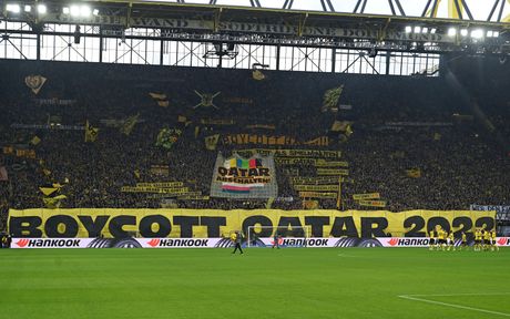 FK Borusija Dortmund fanovi bojkot Katara