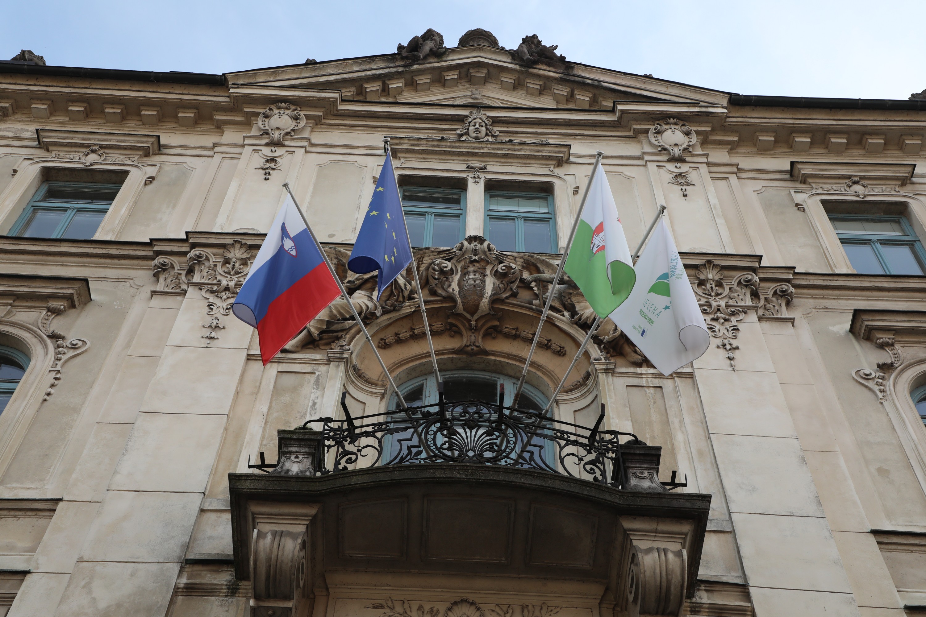 Slovenija i dalje čeka premijera: Prvi krug izbora kandidata za mandatara neuspešan, sutra drugi krug