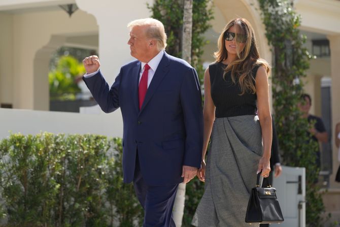 Donald Tramp i MElanija Tramp glasanje