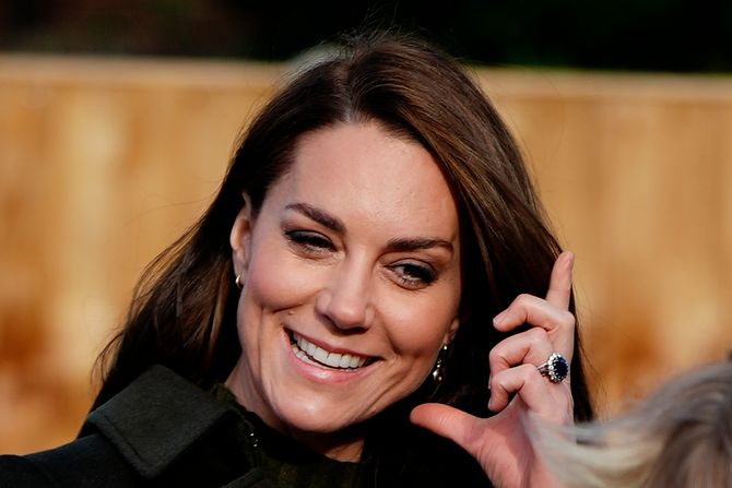 Kejt Midlton Kejt Midlton