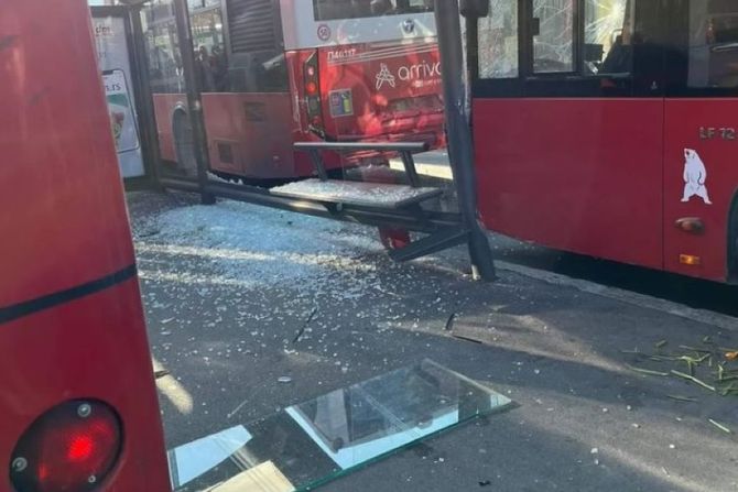 Karaburma, saobraćajna nezgoda, saobraćajka, autobusi,