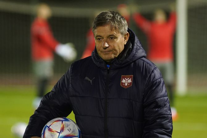 Dragan Stojković Piksi Fudbalska reprezentacija Srbije Srbija trening